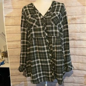 Plaid Flowy Top 🍁